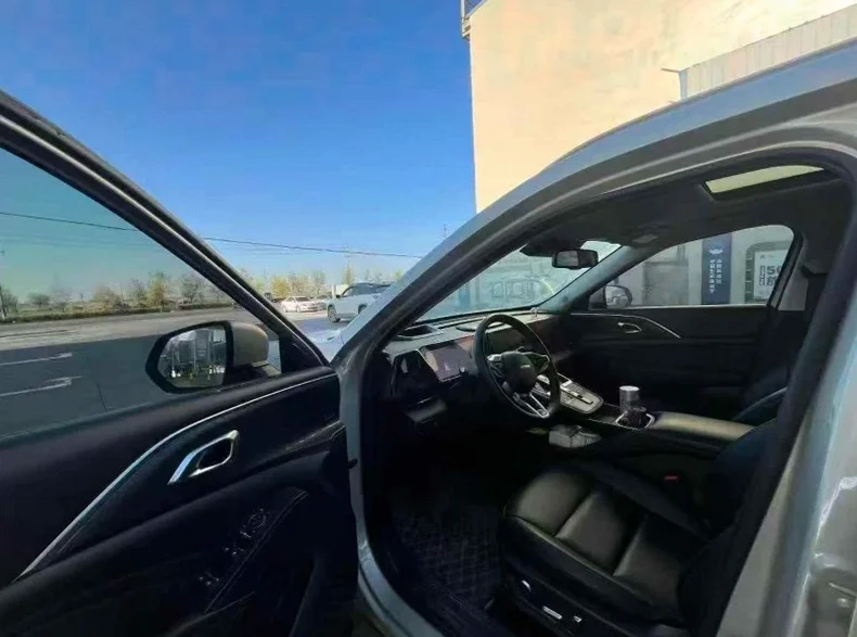 哈弗枭龙 后面外观三