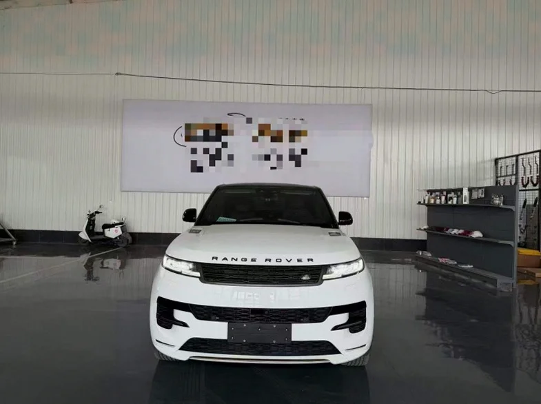 24年路虎揽胜运动3.0T