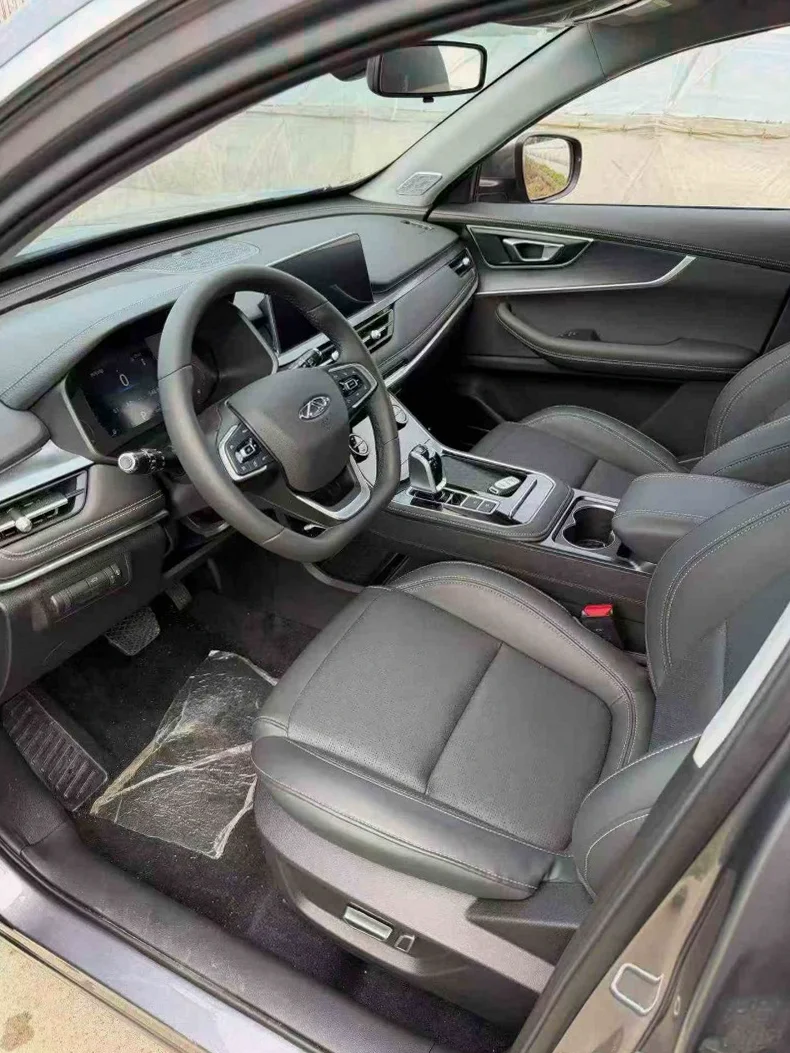 奇瑞瑞虎 后面外观三