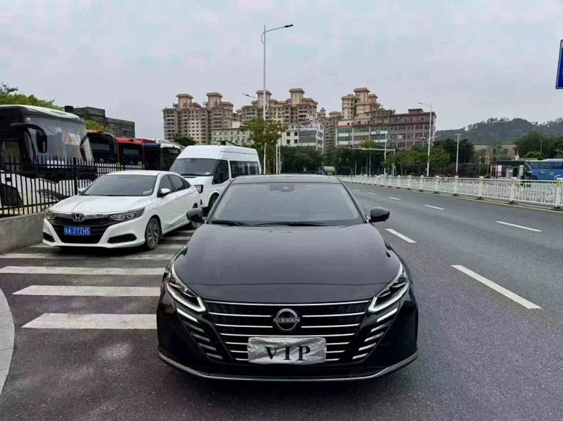 24年日产天籁2.0L自动高配