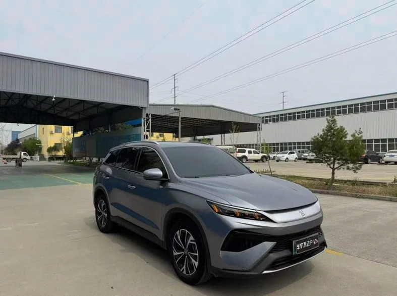 比亚迪宋 正面外观二