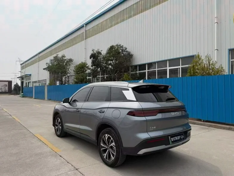 比亚迪宋 内饰后排