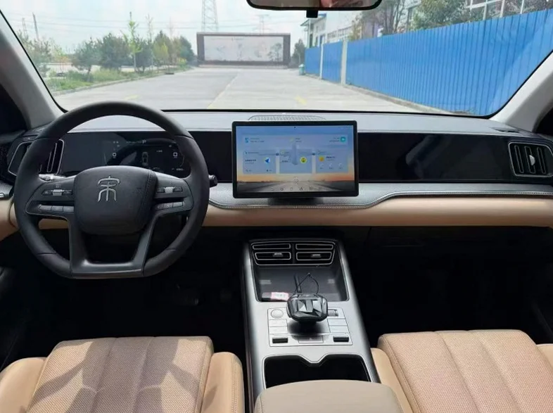 比亚迪宋 后面外观二