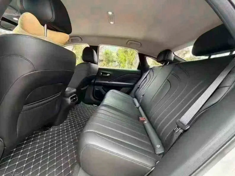 传祺埃安RT 后面外观三