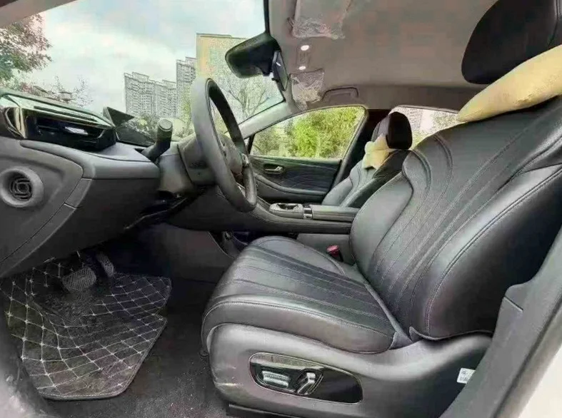 传祺埃安RT 后面外观二