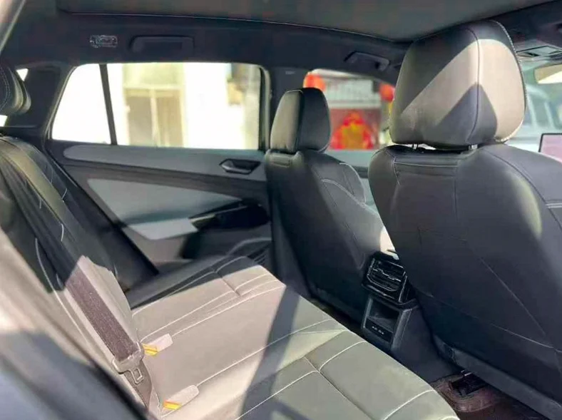 大众ID 后面外观二