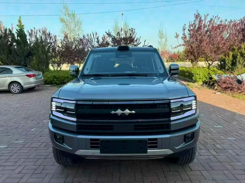 26年比亚迪方程豹5激光乾智驾版