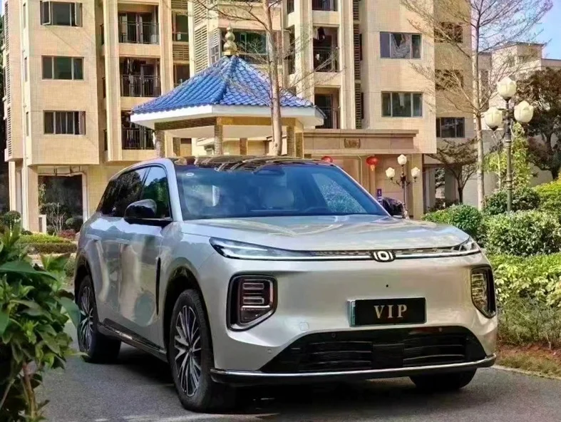 长安汽车启源 正面外观二