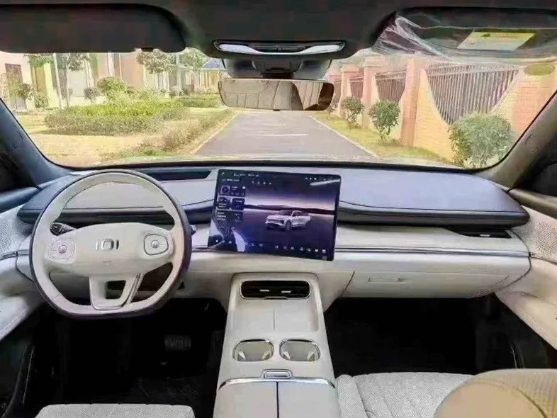 长安汽车启源 后面外观一