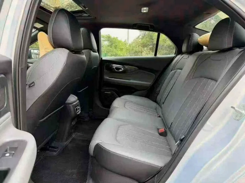 传祺影豹 后面外观三