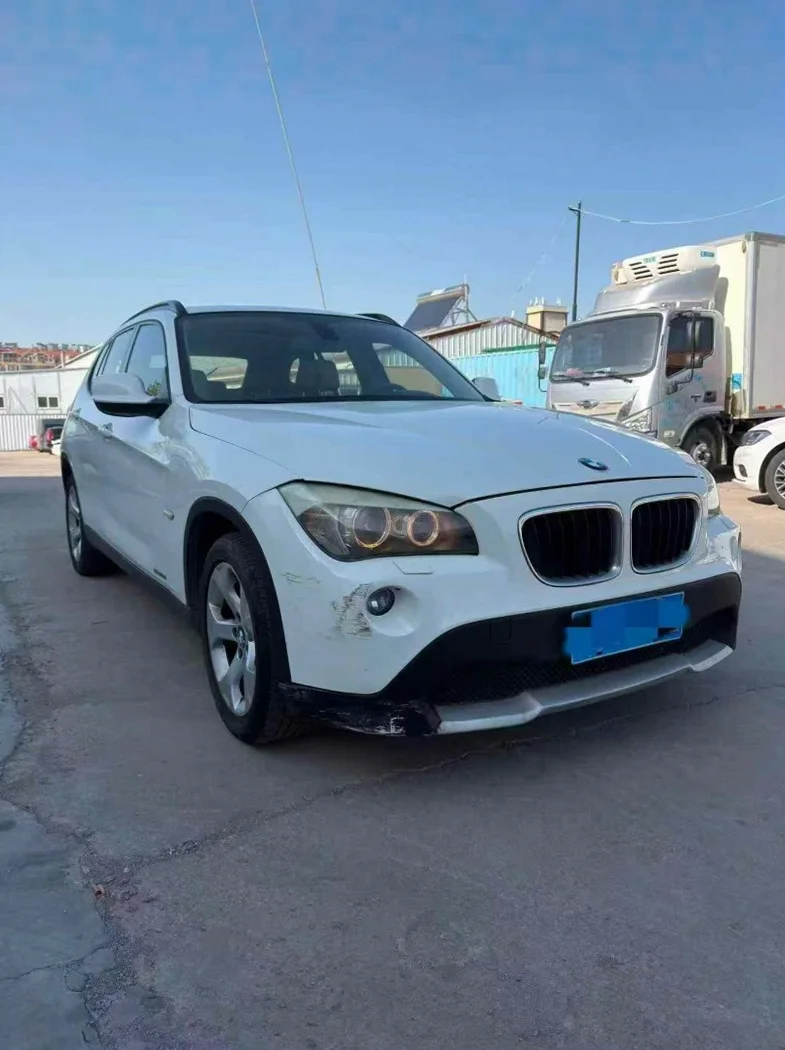 X1宝马 正面外观二