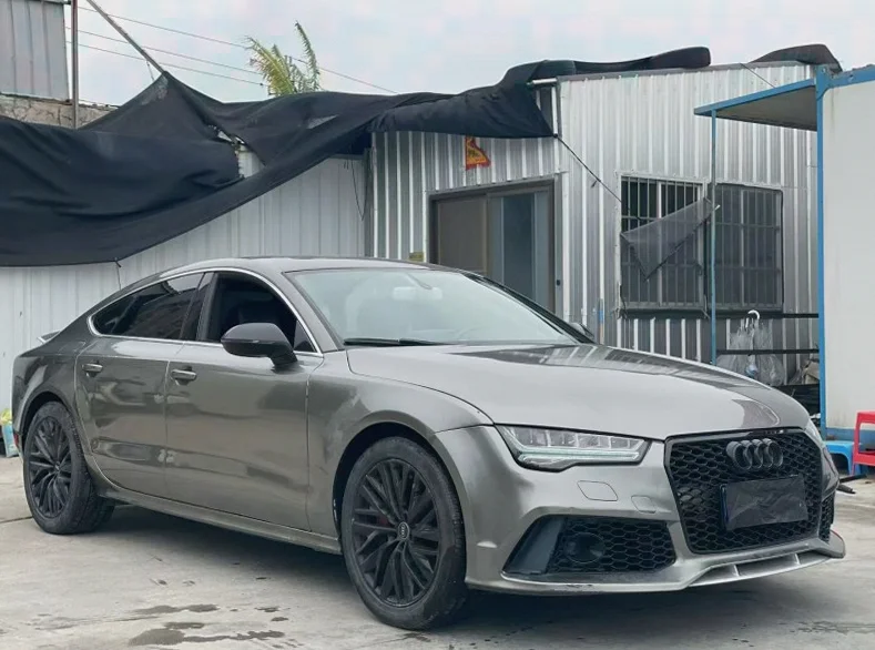 奥迪A7L 正面外观二