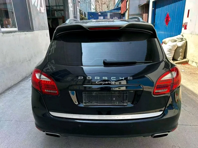 保时捷卡宴 驾驶室