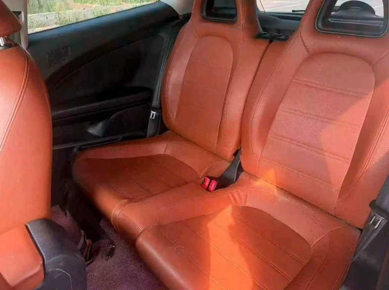 大众尚酷 后面外观一