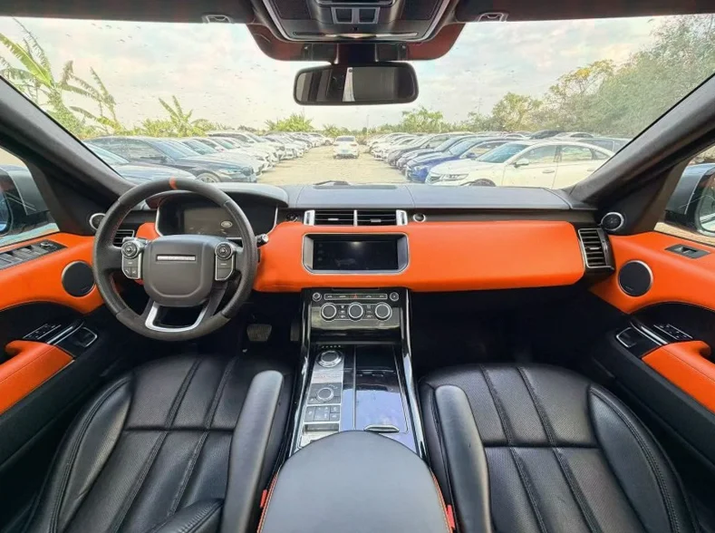 路虎揽胜运动 后面外观三