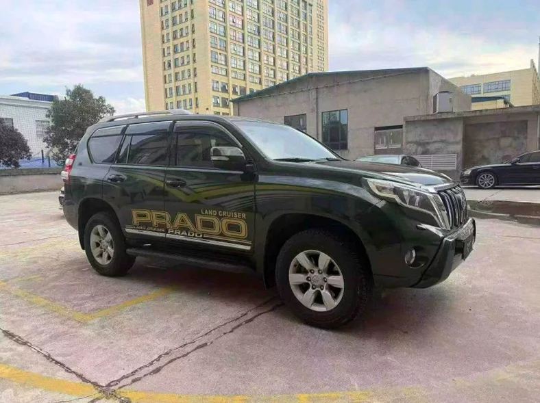 丰田普拉多 正面外观三