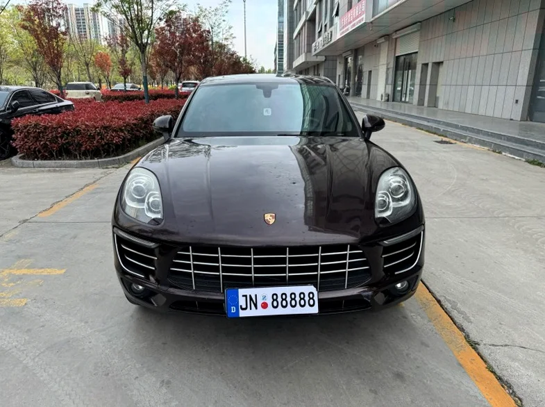15年保时捷Macan 2.0T四驱豪华