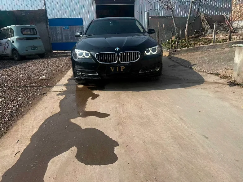 宝马5系 正面外观三