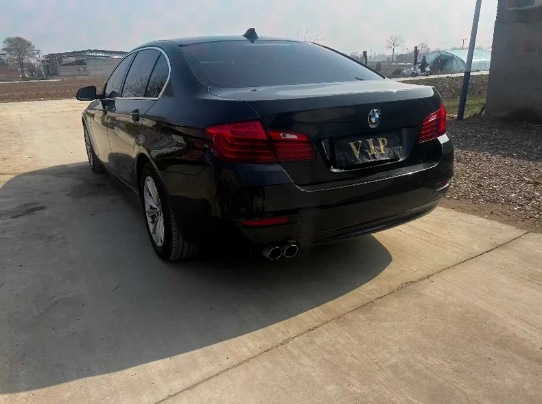 宝马5系 驾驶室