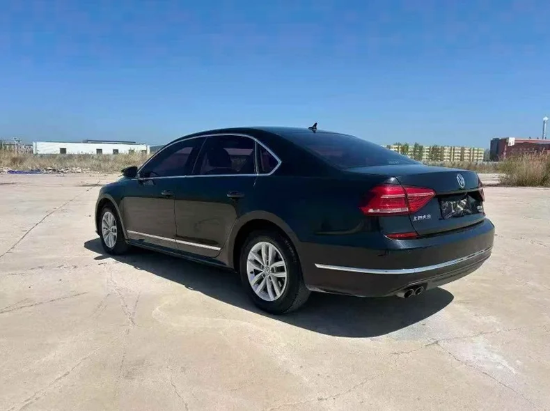 大众帕萨特 内饰前排