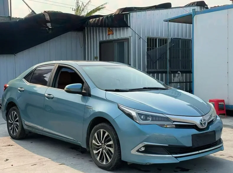 丰田卡罗拉 正面外观二