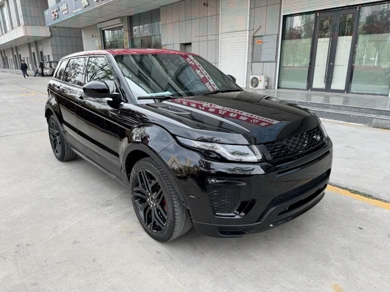 路虎极光 后面外观二