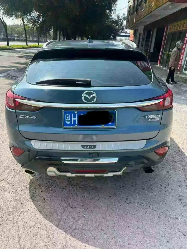 马自达CX-4 驾驶室