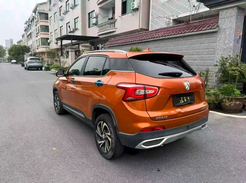 宝骏510 内饰后排