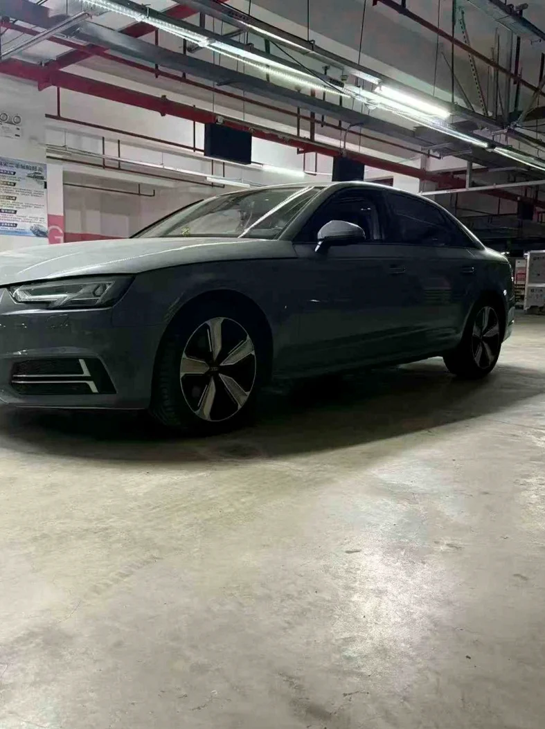 奥迪A4L 正面外观二