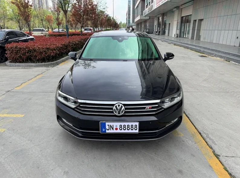 18年大众迈腾330尊贵型