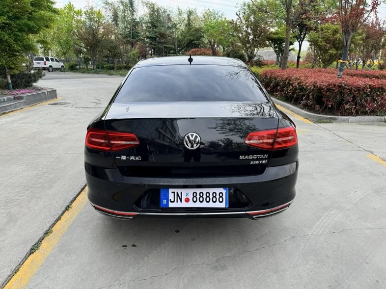 大众迈腾 内饰前排