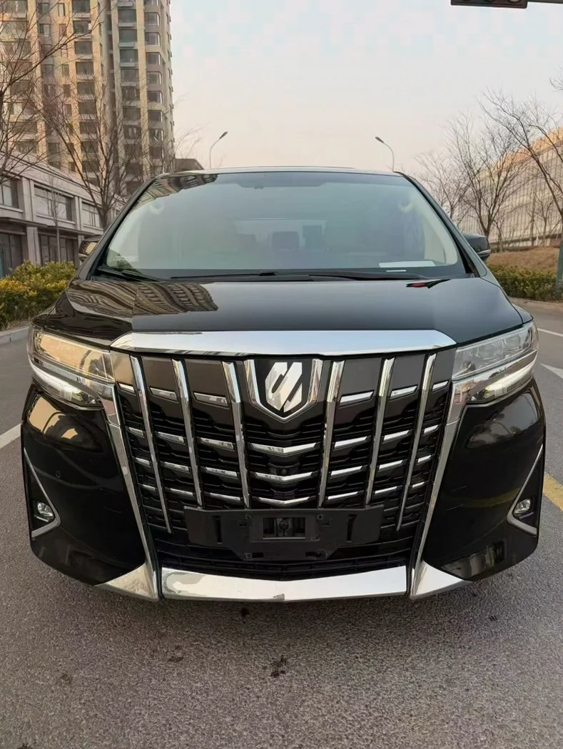 18年丰田埃尔法蒙娜丽莎版V6-3.5