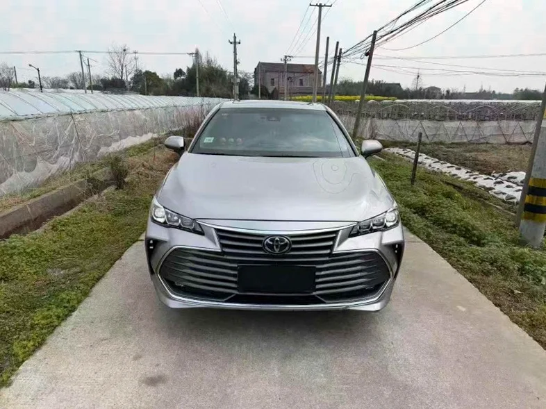 18年丰田亚洲龙2.0豪华版