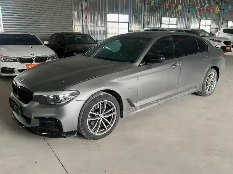 宝马5系 正面外观二