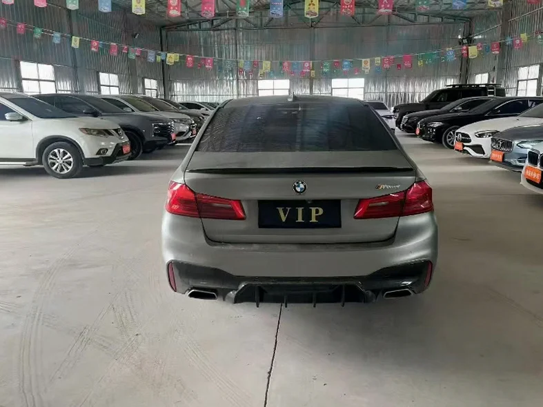 宝马5系 驾驶室