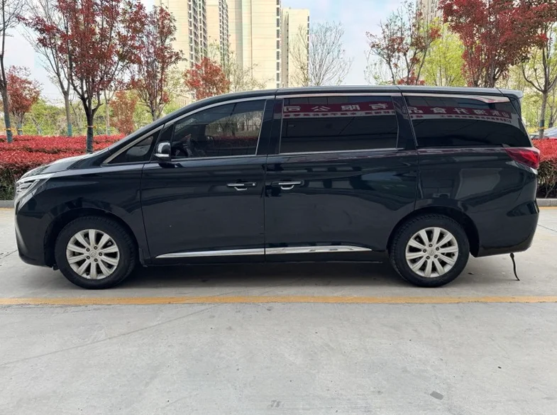 传祺M8 后面外观二