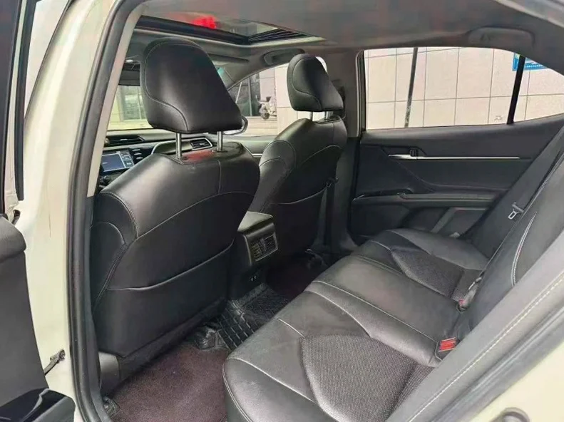 丰田凯美瑞 后面外观二