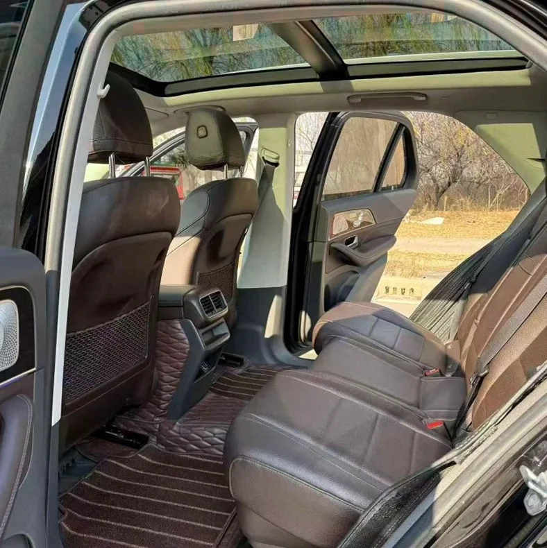 奔驰GLE 后面外观二