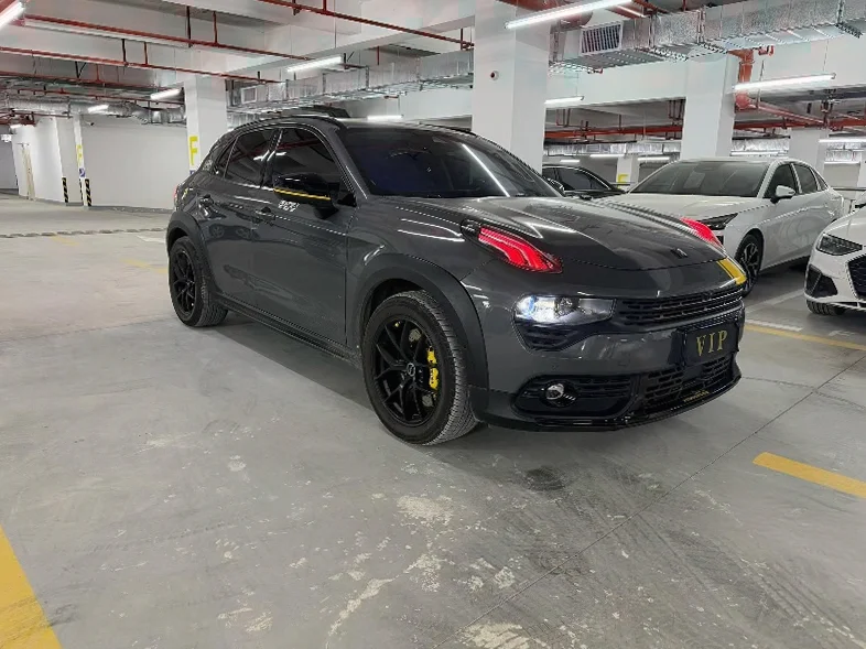 领克02 正面外观二