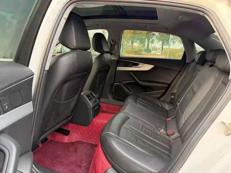 奥迪A5 后面外观二