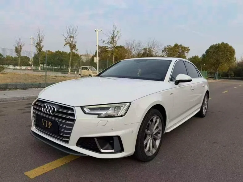 奥迪A5 正面外观二