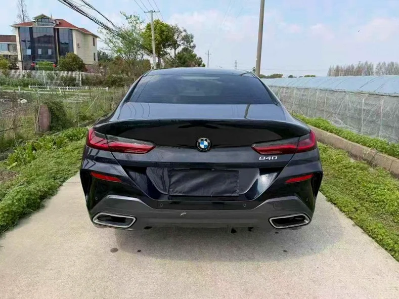 宝马8系 内饰后排