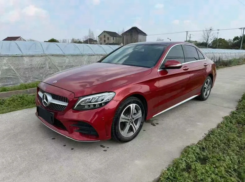 奔驰C 正面外观三