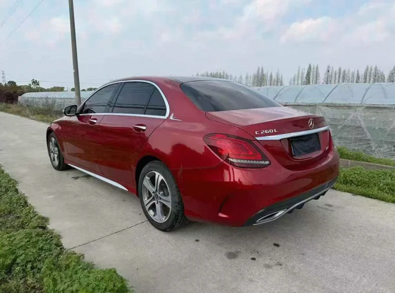 奔驰C 内饰前排