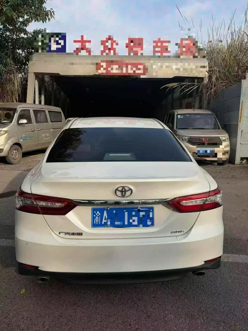 丰田凯美瑞 内饰后排