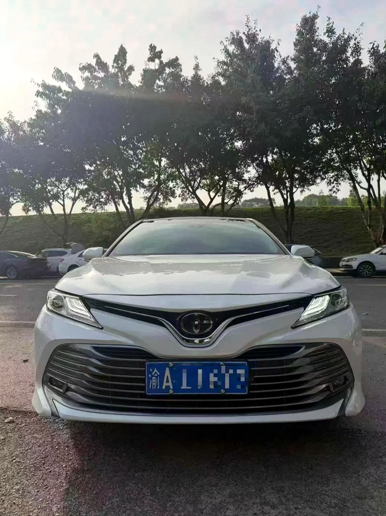 20年丰田凯美瑞豪华版