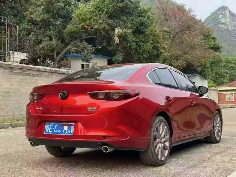 马自达昂克赛拉 内饰后排