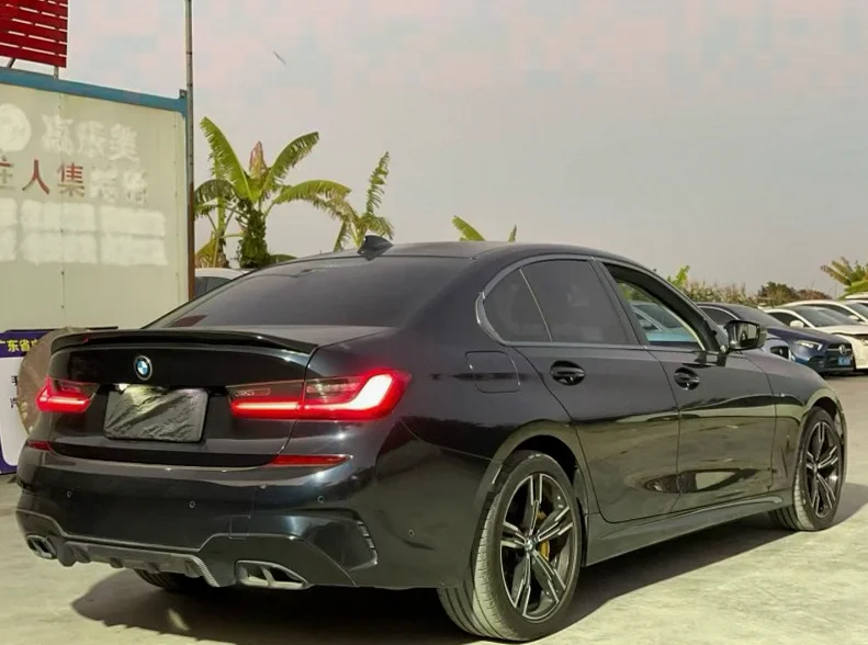 宝马3系 驾驶室