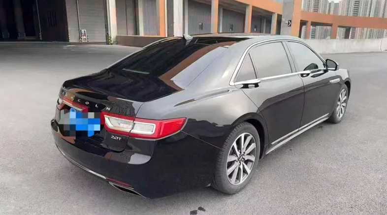 林肯大陆 内饰前排