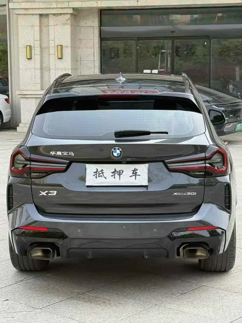 宝马X3 内饰后排